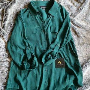 Button up blouse never worn